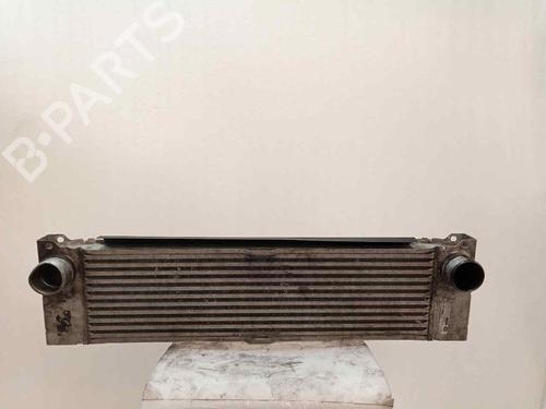 Used Oil radiator MERCEDES-BENZ VITO / MIXTO Van (W639) 109 CDI (639.601, 639.603, 639.605) (95 hp) 22993694