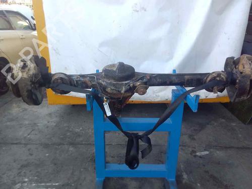 Used Rear axle LAND ROVER RANGE ROVER I 2.4 TD 4x4 (106 hp) 8941103