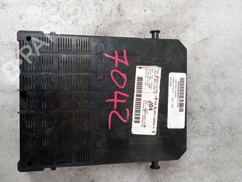 Used Fuse box PEUGEOT 307 (3A/C) 2.0 16V (136 hp) 17811519