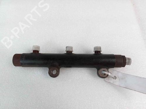 Injection rail LAND ROVER DISCOVERY III (L319) 2.7 TD 4x4 | BP20371075M98