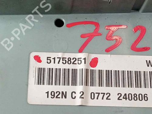 Fuse box FIAT STILO (192_) 1.9 D Multijet | BP17951495E1 