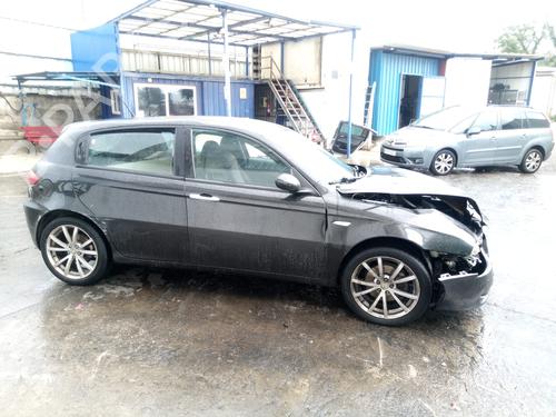 Elektronisk modul ALFA ROMEO 147 (937_) 1.6 16V T.SPARK ECO (937.AXA1A, 937.BXA1A) | BP30656152M83 