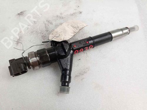 Injector NISSAN ALMERA TINO (V10) 2.2 dCi | BP26007239M100