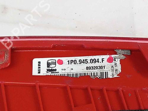 Right tailgate light SEAT LEON (1P1) 1.6 TDI | BP24305438C80 