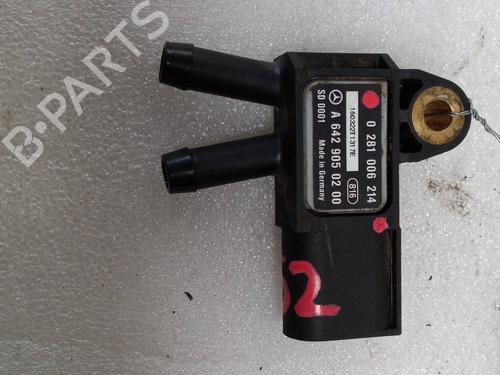 Used Electronic sensor INFINITI QX30 2.2 D AWD (170 hp) 24201971