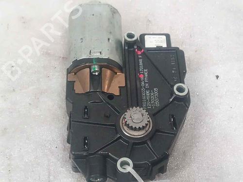 Washer pump HONDA CIVIC IX (FK) 1.4 i-VTEC (FK1) | BP17638286E24 