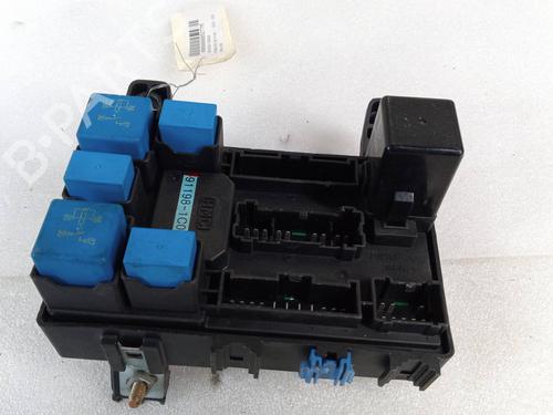 Zekeringkast HYUNDAI GETZ (TB) 1.6 (106 hp) 27483402
