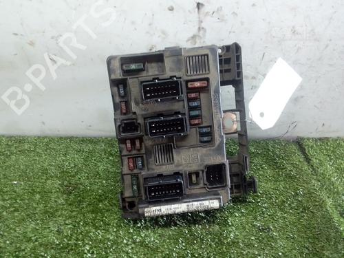 Used Fuse box PEUGEOT 206 Hatchback (2A/C) [1998-2012]  8326695