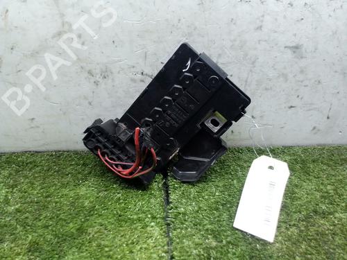 Used Fuse box SEAT IBIZA III (6L1) 1.6 16V (105 hp) 9071099