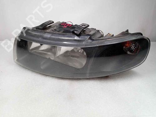 Venstre forlygte SEAT TOLEDO II (1M2) 1.6 16V (105 hp) 15609726