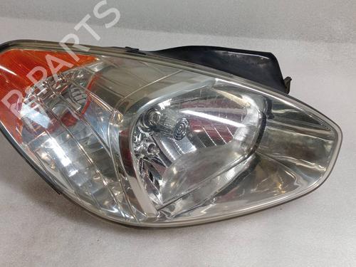 Used Right headlight HYUNDAI ACCENT III (MC) 1.5 CRDi GLS (110 hp) 24221241