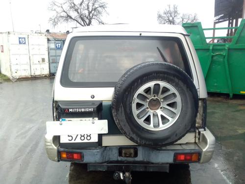 Suspension compressor MITSUBISHI PAJERO II (V3_W, V2_W, V4_W, V5_W) 2.5 TD 4WD (V24W) | BP25818821M103 