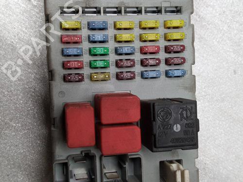 Used Fuse box FIAT CROMA (194_) 1.9 D Multijet (194AXB1B) (120 hp) 16716146