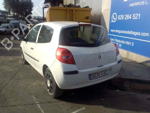 Fuse box RENAULT CLIO III (BR0/1, CR0/1) 1.5 dCi (BR17, CR17) | BP20371334E1 
