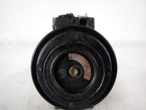 Used AC compressor AC compressor MERCEDES-BENZ M-CLASS (W163) ML 270 CDI (163.113) (163 hp) 10861947 10861947