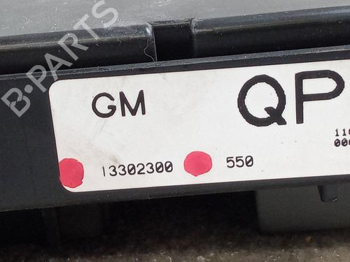Used Fuse box Fuse box OPEL ASTRA J (P10) [2009-2016] 33932491 33932491