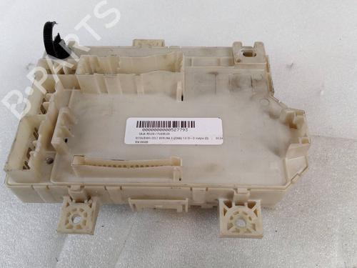 Sikringsdose MITSUBISHI COLT VI (Z3_A, Z2_A) 1.5 DI-D (Z39A) (95 hp) 27483401