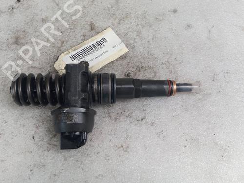 Used Injector VW CADDY III MPV (2KB, 2KJ, 2CB, 2CJ) 1.9 TDI (105 hp) 25760622