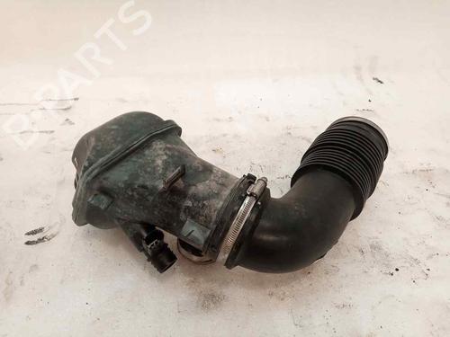 Pipe INFINITI QX30 2.2 D AWD | BP24304415M125