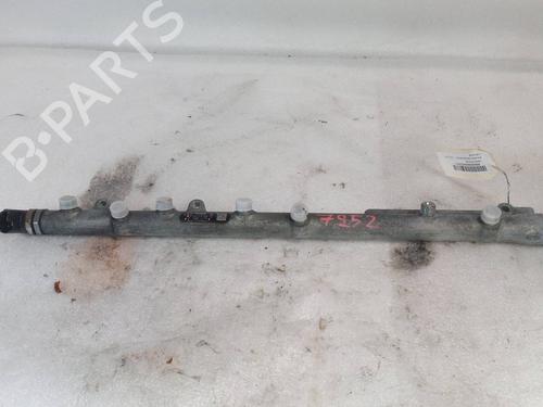 Used Injection rail BMW 5 (E60) 530 d (218 hp) 24653694