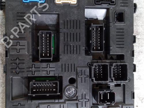 fuse-box-peugeot-partner-tepee-2008-32445008 main image