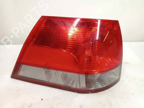 Venstre baglygte OPEL VECTRA C Estate (Z02) 1.9 CDTI (F35) (120 hp) 19709086