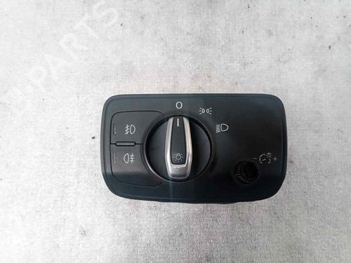 Used Headlight switch AUDI A3 Sportback (8VA, 8VF) 1.6 TDI (105 hp) 17950898