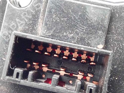 Switch KIA STONIC (YB) 1.0 T-GDi | BP18406976I30 