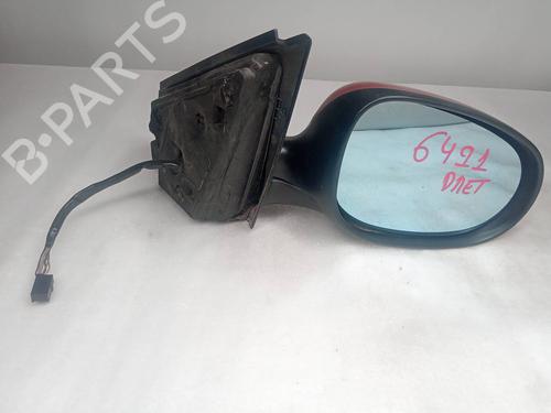 Used Right mirror Right mirror 15193245 15193245