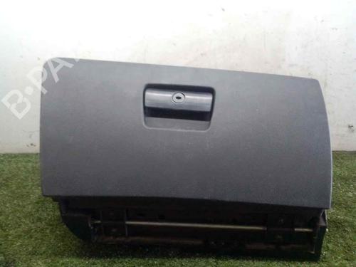 Used Glove box BMW 3 (E90) 318 d (122 hp) 10080145