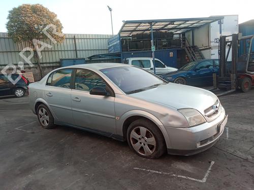 Boîte à Fusibles OPEL VECTRA C (Z02) 1.9 CDTI (F69) | BP16380770E1
