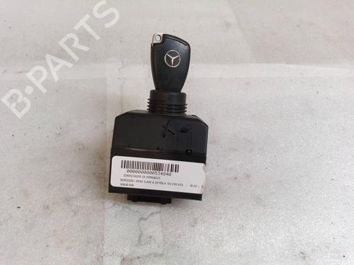 Used Ignition barrel MERCEDES-BENZ A-CLASS (W169) A 160 (169.031, 169.331) (95 hp) 32293243