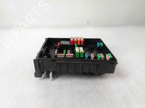 Used Fuse box SEAT ALTEA (5P1) 2.0 TDI (140 hp) 20677311