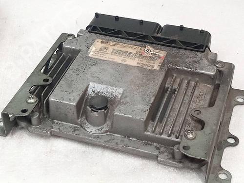 Engine control unit (ECU) LANCIA MUSA (350_) 1.9 D Multijet (350.AXC1A) | BP15232811M57 