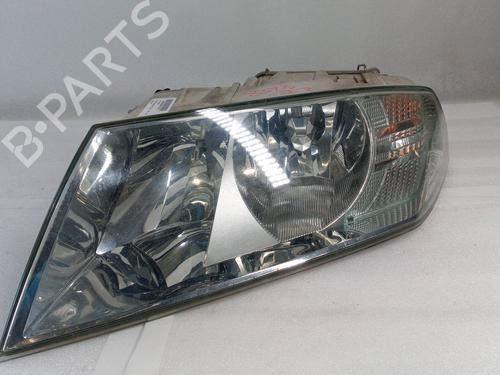 Used Left headlight SKODA OCTAVIA II (1Z3) [2004-2013]  21846004