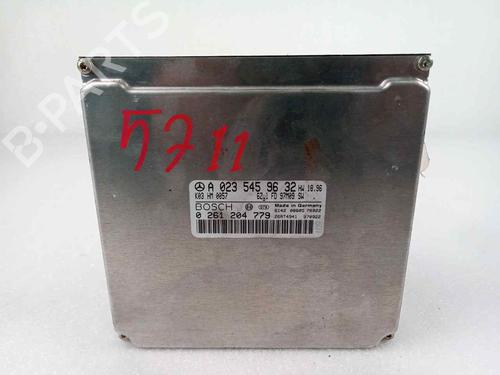 Used Engine control unit (ECU) MERCEDES-BENZ E-CLASS (W210) E 240 (210.061) (170 hp) 11697654