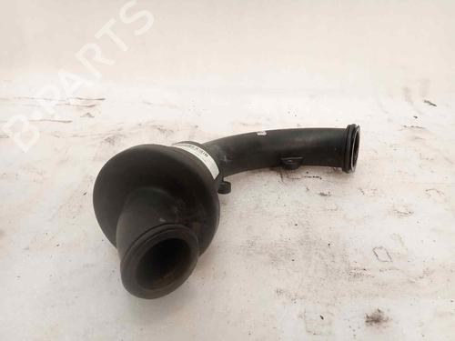 Used Pipe INFINITI QX30 2.2 D AWD (170 hp) 24238925
