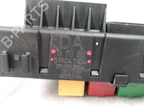 Sikringsdåse OPEL VECTRA C (Z02) 1.9 CDTI (F69) | BP16380770E1 