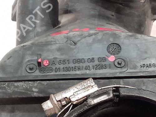 Pipe INFINITI QX30 2.2 D AWD | BP24304415M125