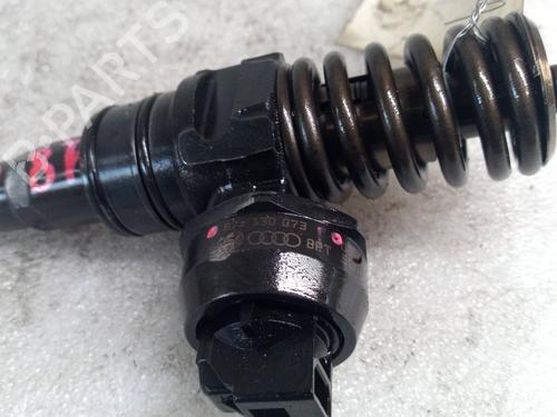 Injector VW TOUAREG (7LA, 7L6, 7L7) 5.0 V10 TDI | BP24147645M100