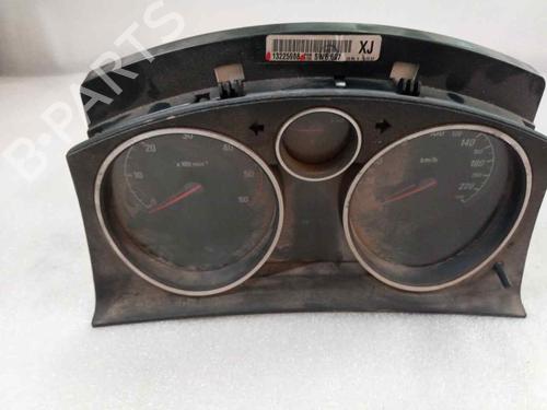 Used Instrument cluster OPEL ZAFIRA / ZAFIRA FAMILY B (A05) 1.9 CDTI (M75) (120 hp) 18073669