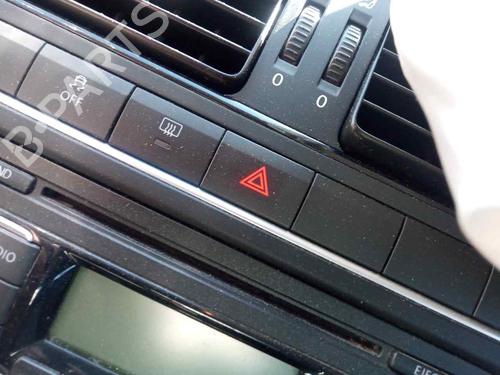 Used Warning switch VW POLO V (6R1, 6C1) 1.6 (90 hp) 10775332