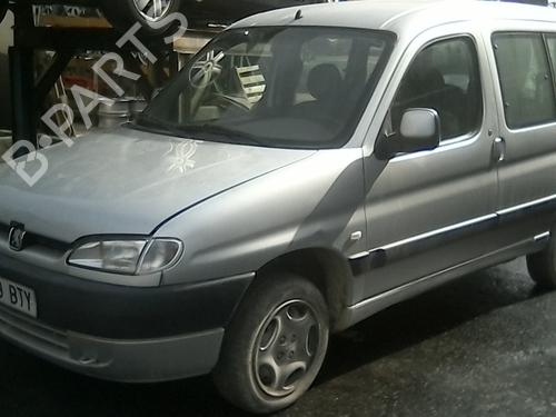 Front right exterior door handle PEUGEOT PARTNER MPV (5_, G_) 1.9 D | BP8401693C129