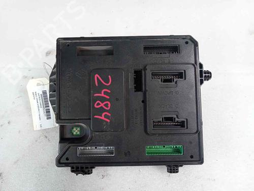 Sikringsdåse RENAULT MEGANE III Hatchback (BZ0/1_, B3_) 1.5 dCi (BZ09, BZ0D, BZ1W, BZ29, BZ14) (110 hp) 20371074