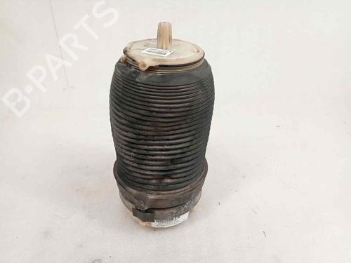 Used Right rear shock absorber AUDI A6 C6 (4F2) 3.0 TDI quattro (233 hp) 18020931