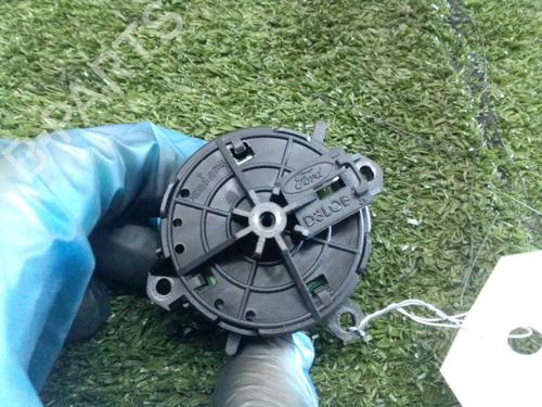 Steering wheel controls FORD FIESTA VI (CB1, CCN) 1.6 TDCi | BP9951644E15 
