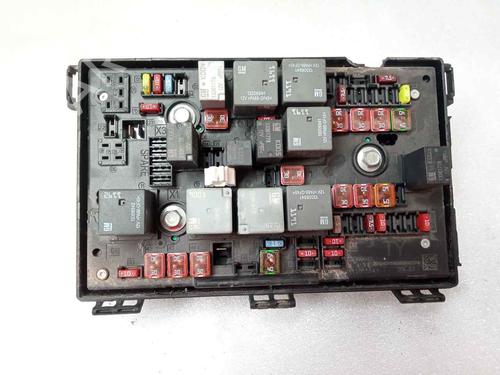 Used Fuse box OPEL ASTRA J (P10) 1.7 CDTI (68) (110 hp) 17981485