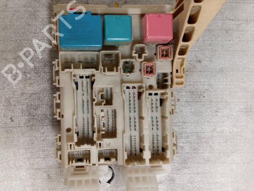 Used Fuse box OPEL CORSA C (X01) [2000-2009]  27804881
