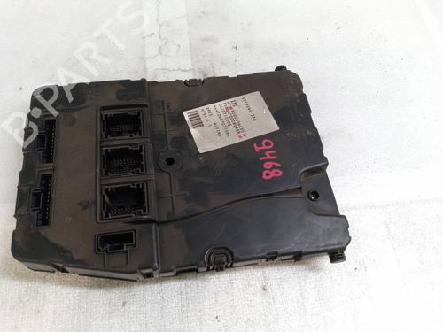 Fuse box RENAULT MEGANE II Saloon (LM0/1_) 1.9 dCi (LM0G, LM1G, LM2C) | BP32293258E1 - Image 2
