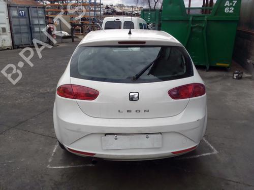 Right taillight SEAT LEON (1P1) 1.9 TDI | BP24452673C35  - Image 5
